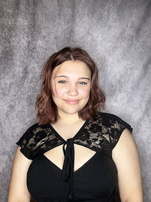 Angie Twombly Headshot